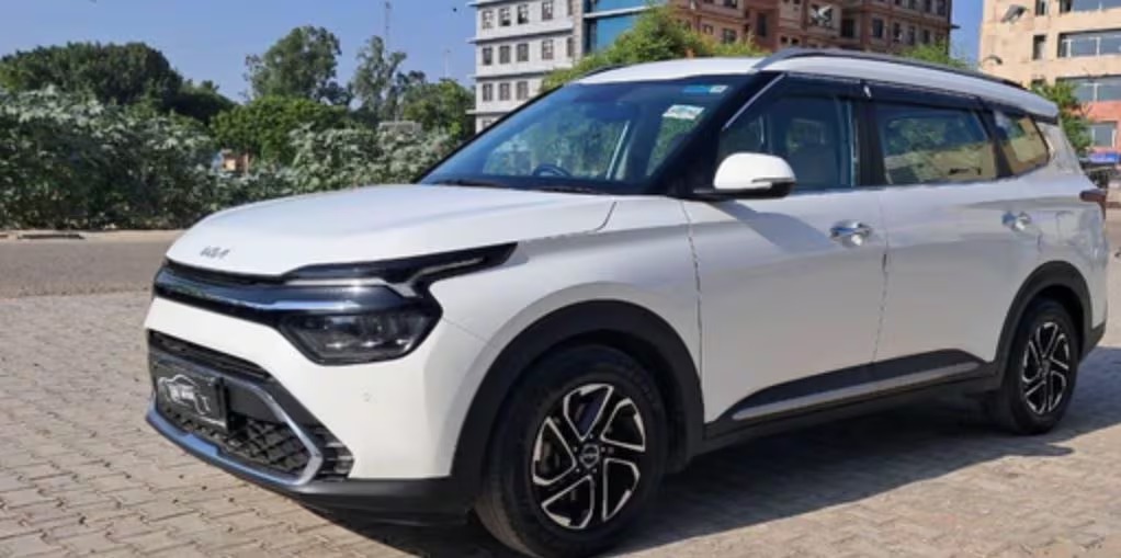 Kia Carens SUV